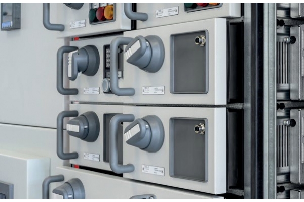 UL Medium voltage motor control Center